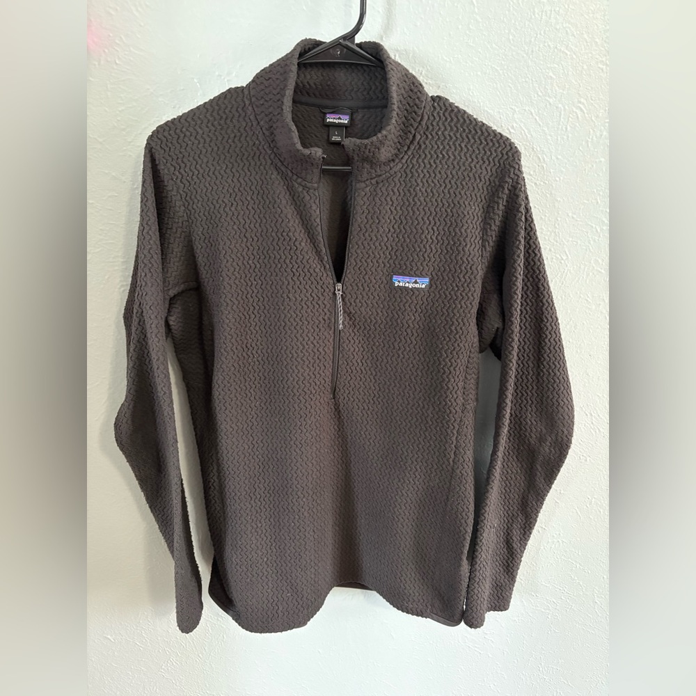 Patagonia Women’s R1 Air Fleece Zip-Neck